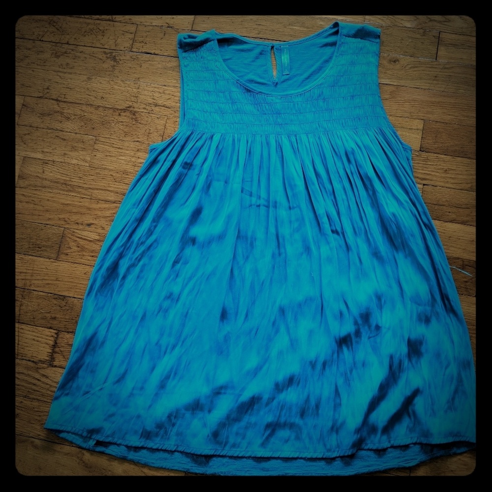Blue Tank